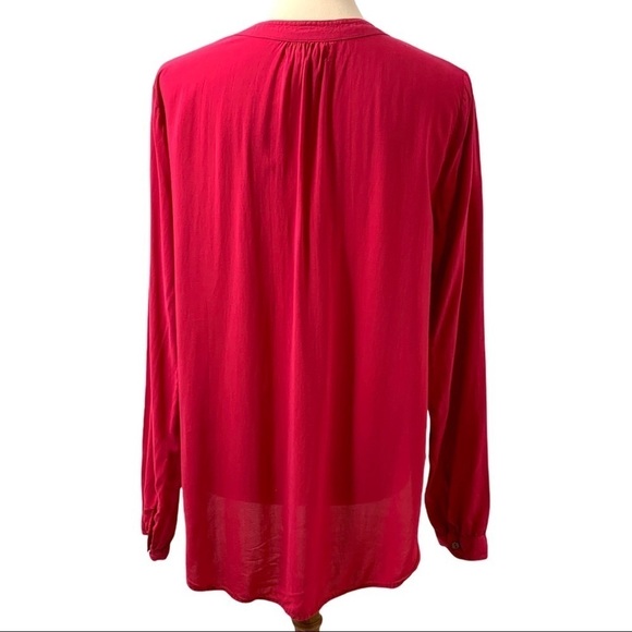 Velvet by Graham & Spencer Cranberry Pink Split Neck Long Sleeve Popover Medium - Picture 6 of 10